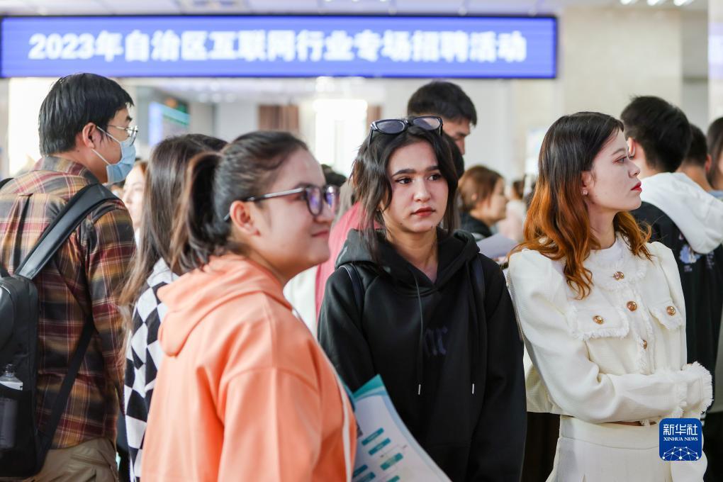 李逵劈鱼 金蟾捕鱼
